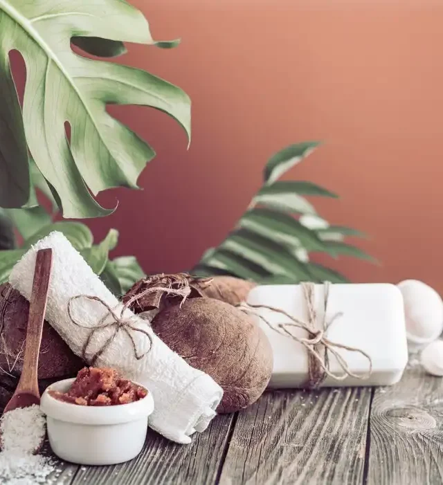 Masaje a elegir 60 mins + reflexología podal 30mins + facial exprés 30mins 140€ (2hrs)
